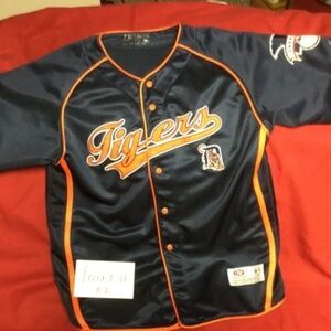 DETROIT Tigers boys jersey